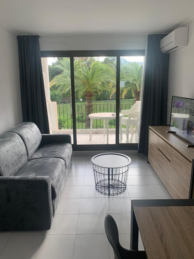 Appartement Agreable En Bord De Mer Вільфранш-сюр-Мер Екстер'єр фото